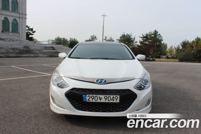 Hyundai Sonata гибрид Premier, 2012 1