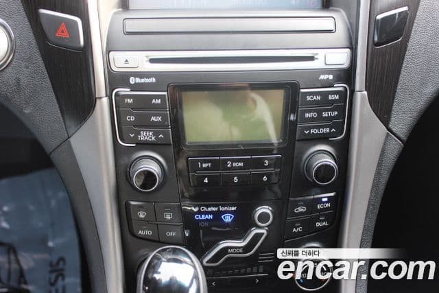 Hyundai Sonata гибрид Premier, 2012 11