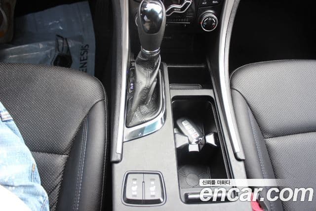 Hyundai Sonata гибрид Premier, 2012 12