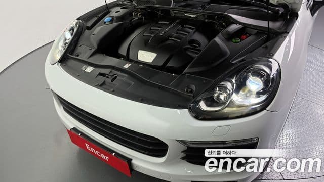 Porsche New Cayenne 958, 2015 6