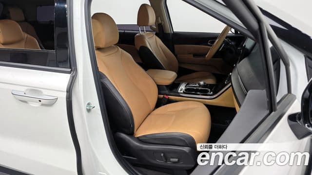Kia Carnival 4세대 Signature, 2022 10