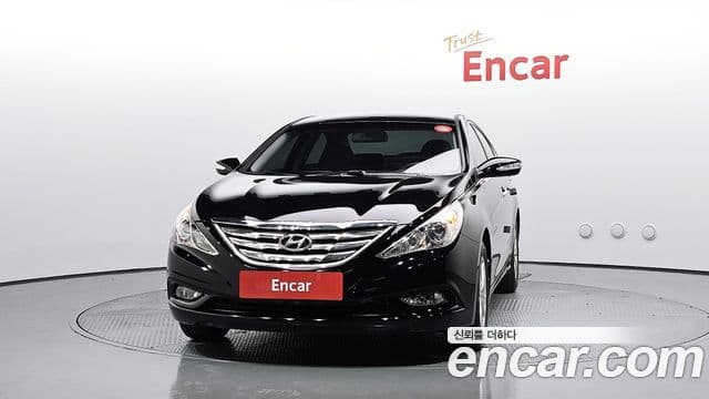 Hyundai YF Sonata люксовая версия, 2010 3