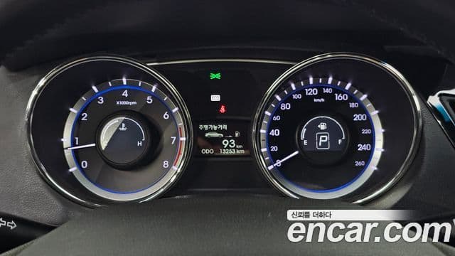 Hyundai YF Sonata люксовая версия, 2010 8