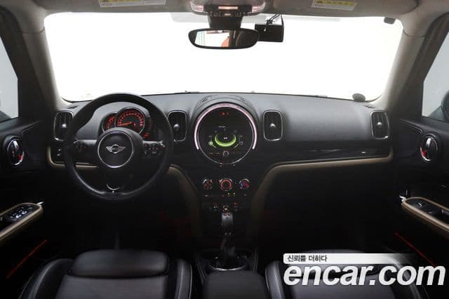 Mini Cooper D Countryman 2세대, 2017 2