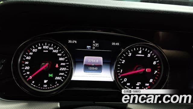 Mercedes-Benz E-класс W213 Avantgarde, 2018 8