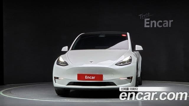 Tesla модель Y Long Range AWD, 2022 3