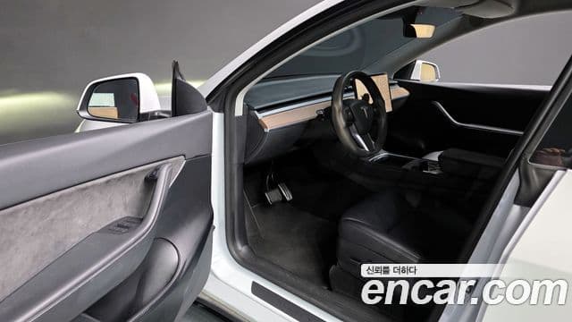 Tesla модель Y Long Range AWD, 2022 10