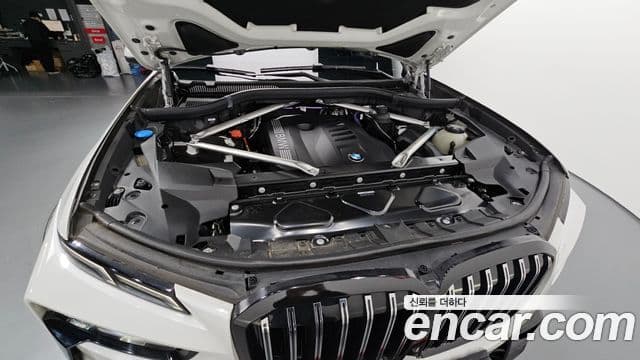 BMW X7 (G07) xDrive 40i M Sport 6인승, 2023 6