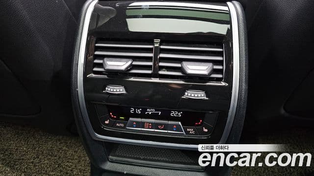 BMW X7 (G07) xDrive 40i M Sport 6인승, 2023 19