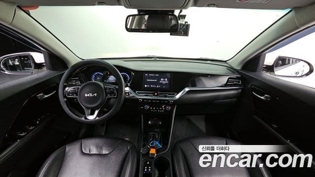 Kia The / новый New Niro Prestige, 2022 7