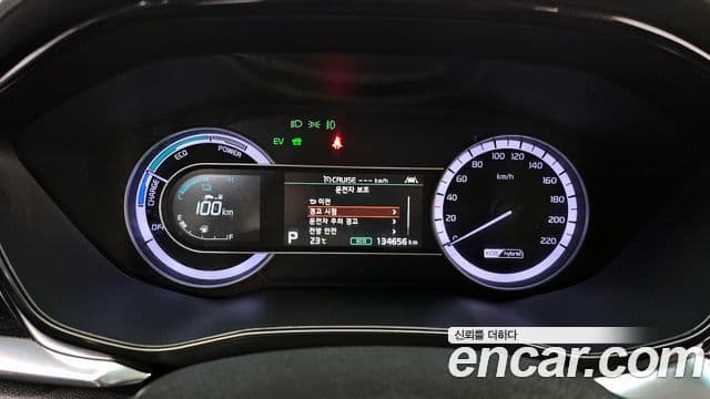 Kia The / новый New Niro Prestige, 2022 8