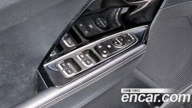 Kia The / новый New Niro Prestige, 2022 17