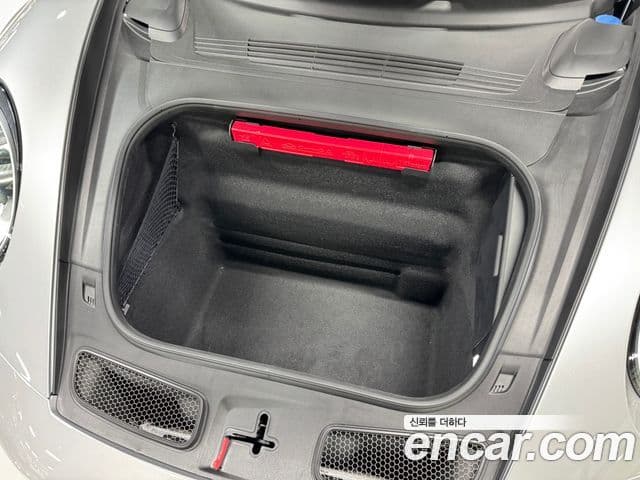 Porsche 911 (992) GT3, 2026 13