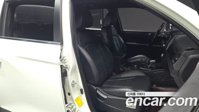 KG모빌리티(SsangYong) The / новый New Rexton Sport Prestige, 2021 10