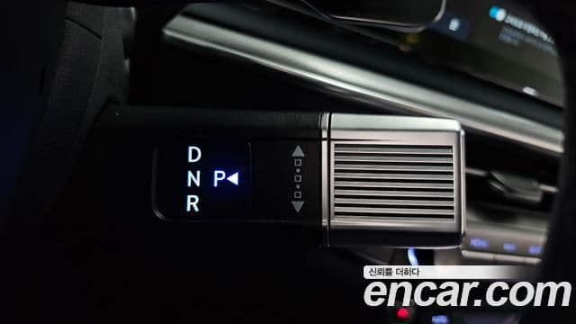 Hyundai Grandeur гибрид (GN7) Premium, 2023 9