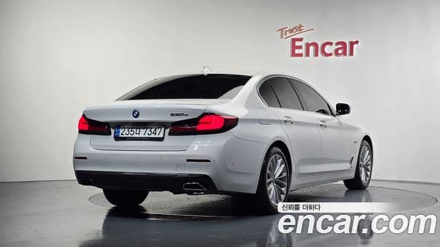 BMW 5시리즈 (G30) Luxury, 2022 2