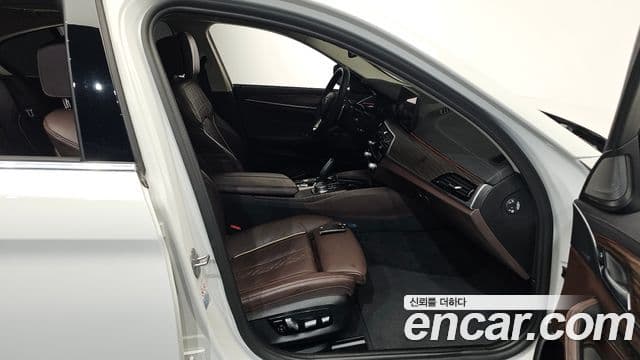 BMW 5시리즈 (G30) Luxury, 2022 11