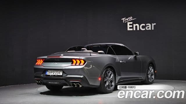 Ford Mustang 7세대 2.3 EcoBoost Premium кабриолет, 2024 2