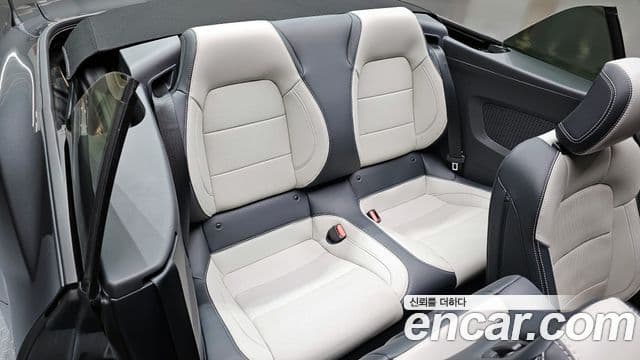 Ford Mustang 7세대 2.3 EcoBoost Premium кабриолет, 2024 12