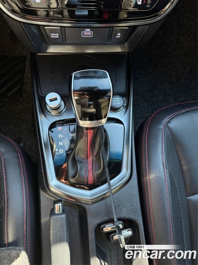 KG모빌리티(SsangYong) Berry New Tivoli Limited Edition, 2021 12