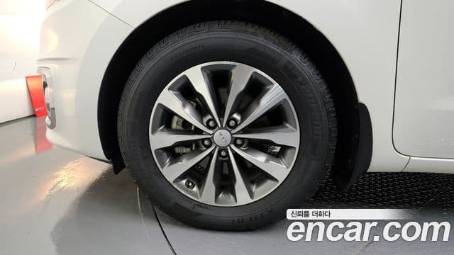 Kia All New Carnival Luxury, 2018 все фото