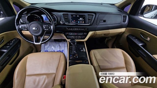 Kia All New Carnival Luxury, 2018 7