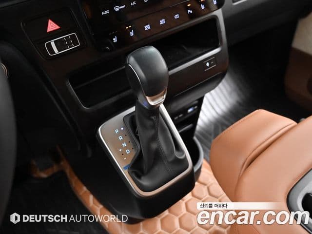 Hyundai Staria компания по спецнадстройкам, 2023 9