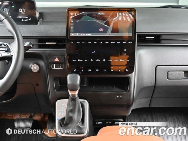 Hyundai Staria компания по спецнадстройкам, 2023 14