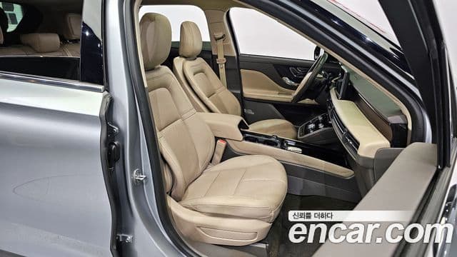 Lincoln Corsair 2.0 Reserve AWD, 2021 10