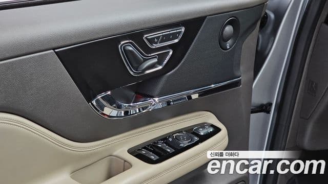 Lincoln Corsair 2.0 Reserve AWD, 2021 18