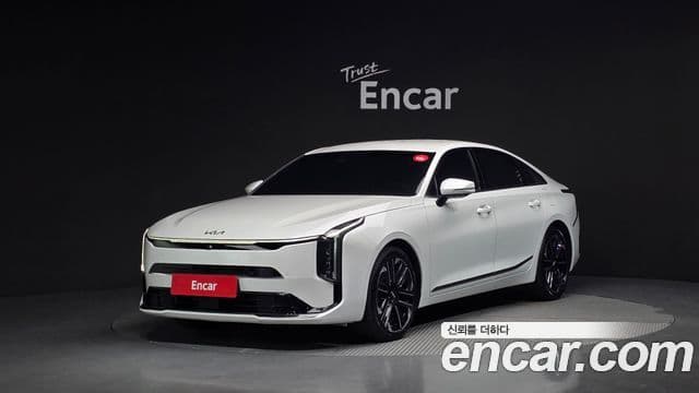 Kia The / новый New K8 гибрид Signature, 2025 1