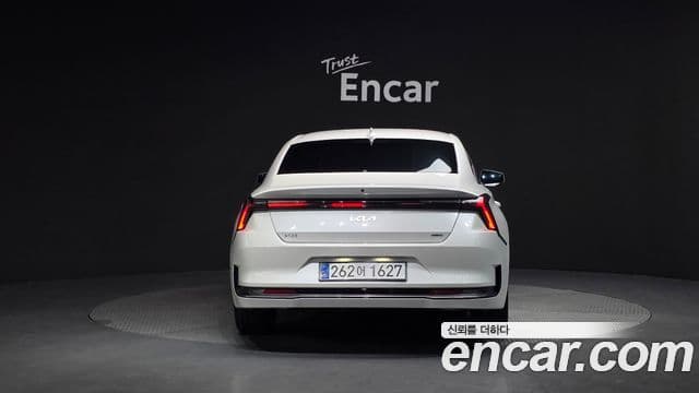 Kia The / новый New K8 гибрид Signature, 2025 4