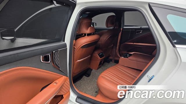 Kia The / новый New K8 гибрид Signature, 2025 17