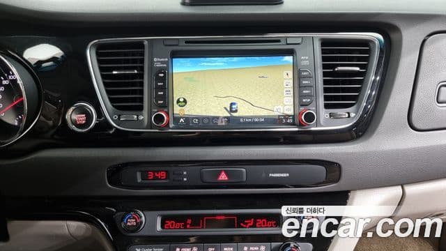 Kia All New Carnival Prestige, 2017 16