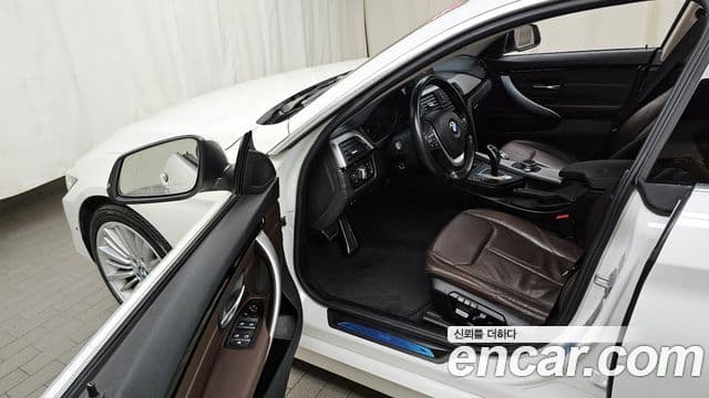 BMW 4시리즈 (F32) 420d Luxury Gran Coupe, 2020 10