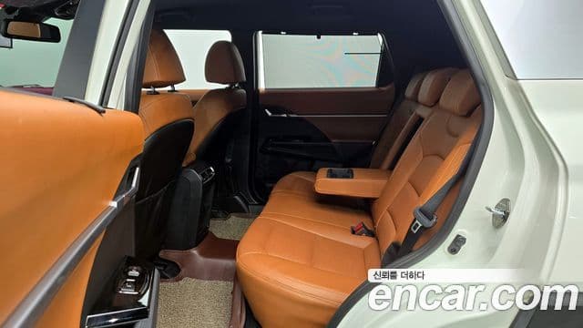 KG모빌리티(SsangYong) Torres T7, 2023 12