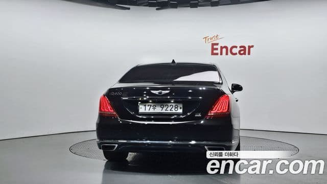 Genesis EQ900 Prestige, 2018 4