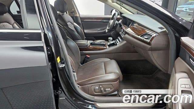 Genesis EQ900 Prestige, 2018 11