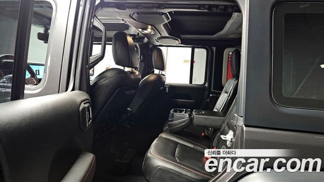 Jeep Wrangler (JL) 2.0 Rubicon 4도어, 2023 11