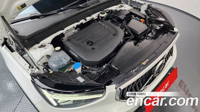 Volvo XC40 B4 Ultimate Bright, 2023 6