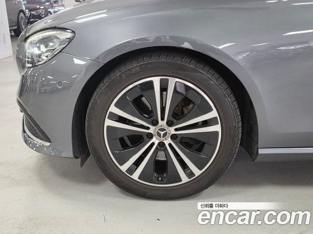 Mercedes-Benz E-класс W213 Avantgarde, 2021 все фото