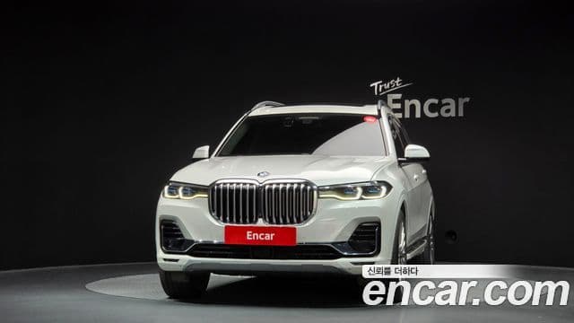 BMW X7 (G07) xDrive 40i Design Pure Excellence 6인승, 2021 3