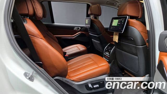 BMW X7 (G07) xDrive 40i Design Pure Excellence 6인승, 2021 12