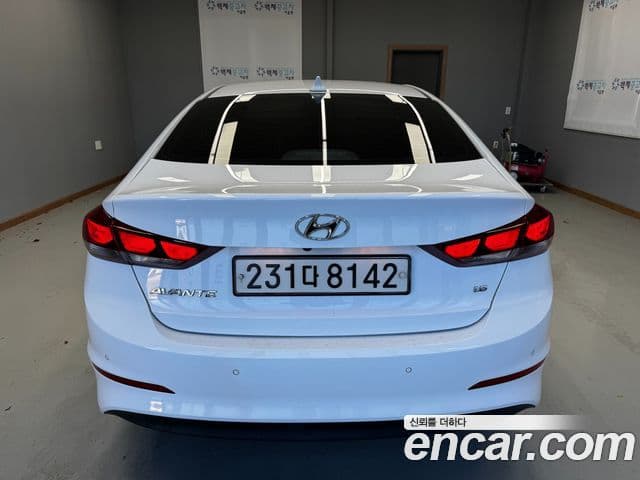 Hyundai Avante AD 1.6 GDI Value Plus, 2018 4