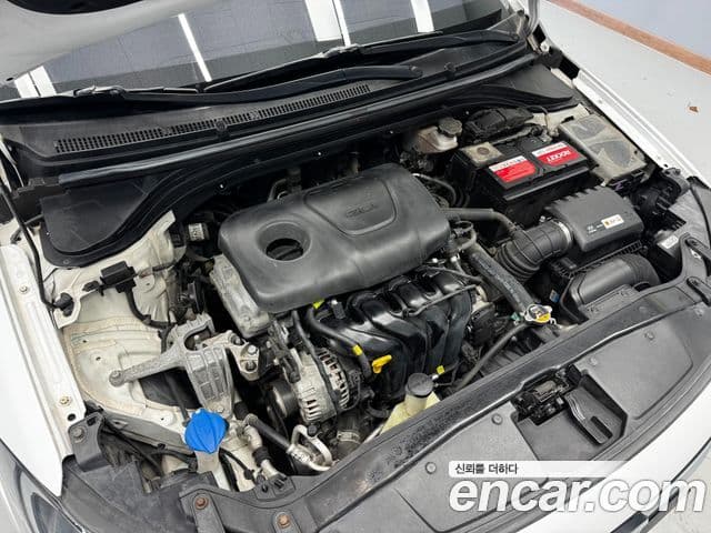 Hyundai Avante AD 1.6 GDI Value Plus, 2018 6