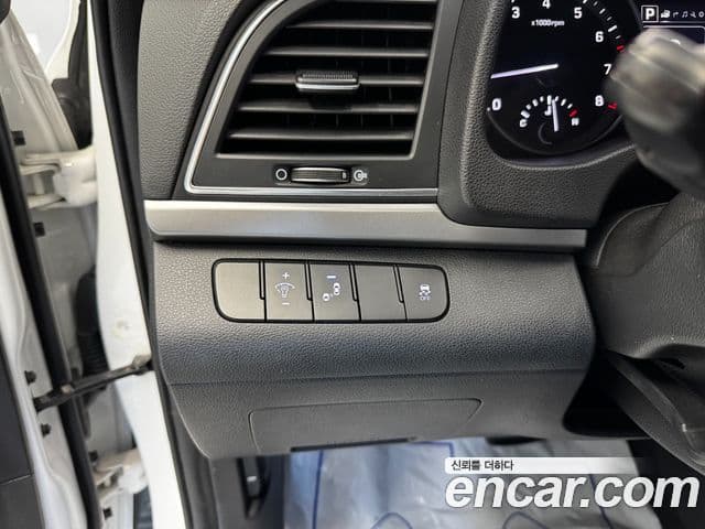 Hyundai Avante AD 1.6 GDI Value Plus, 2018 11