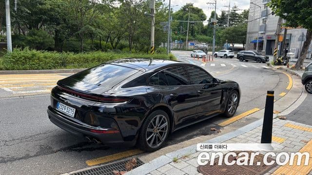 Porsche Panamera (976), 2025 2