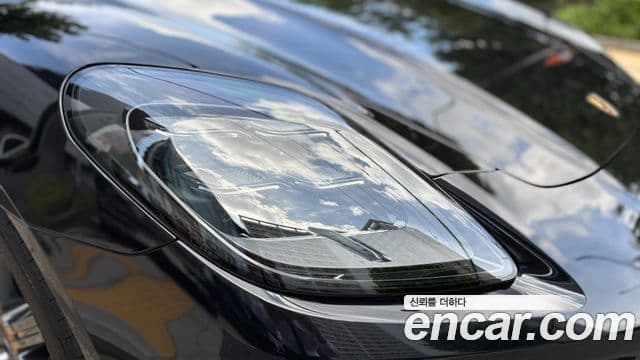 Porsche Panamera (976), 2025 3