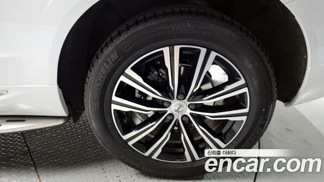 Volvo XC60 2세대 B5 Inscription, 2022 все фото