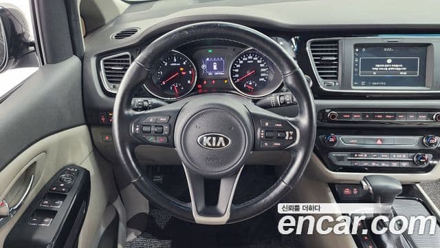 Kia All New Carnival Prestige, 2018 13